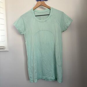 Lululemon 10 Mint Swiftly Tech Short Sleeve Tee Pastel Spring Running Sporty